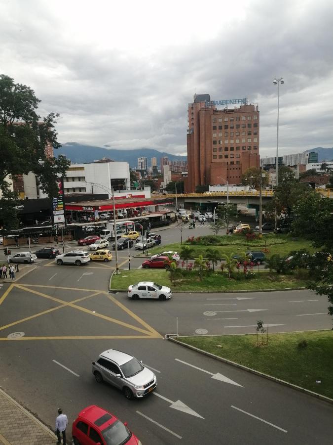 San Diego Aparta Estudios Medellín Esterno foto